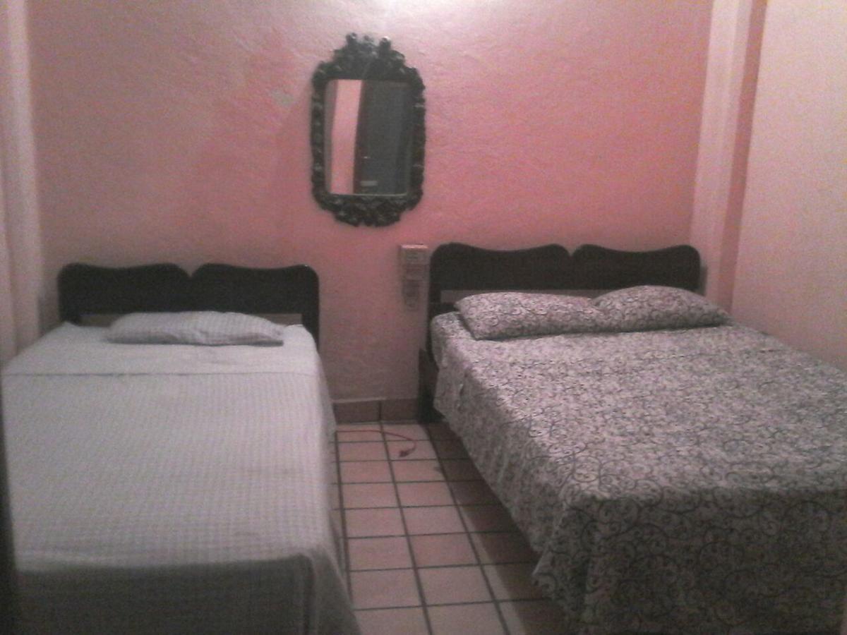 Posada Colonial Zihuatanejo Buitenkant foto